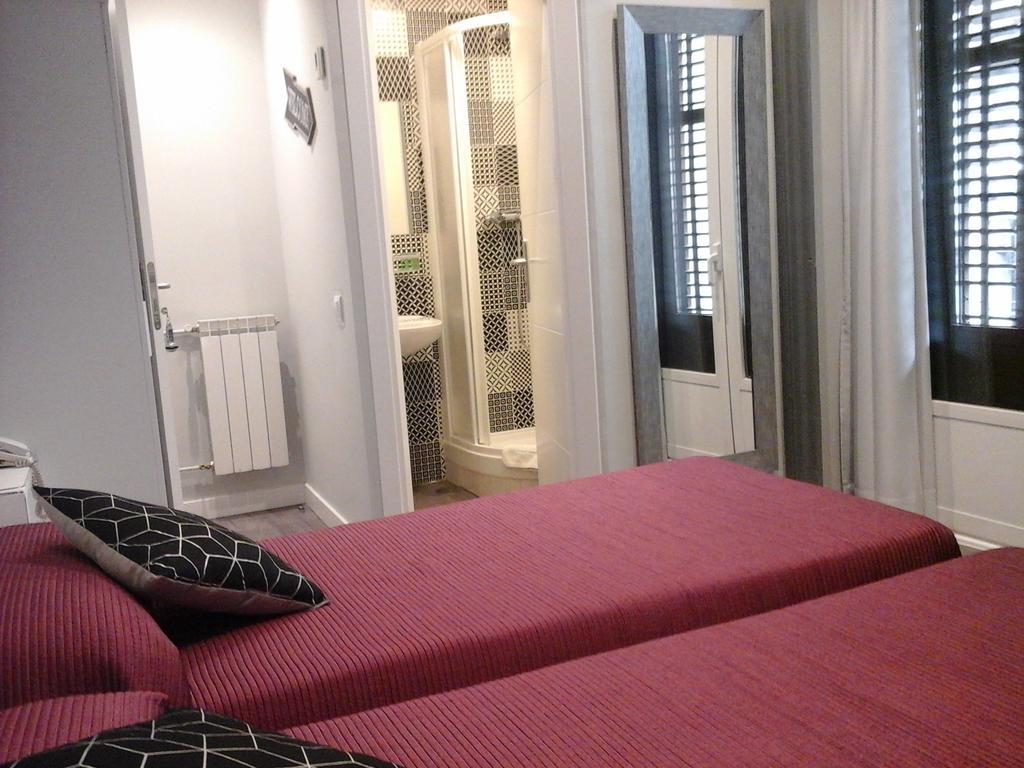 Hostal Don Alfonso Madrid Eksteriør billede