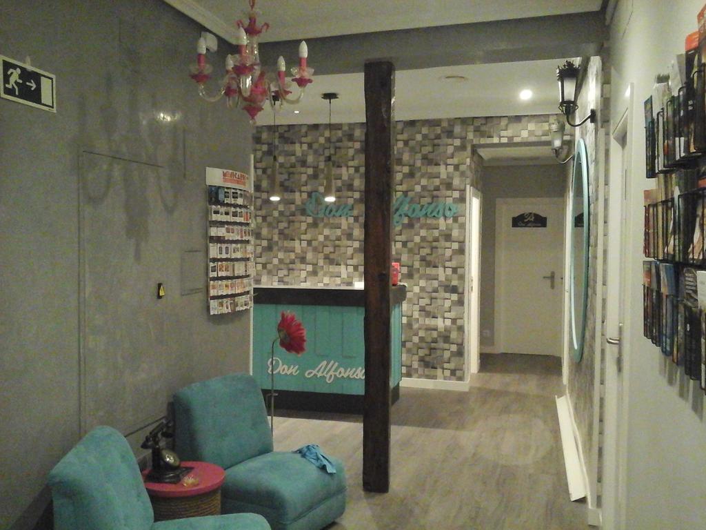 Hostal Don Alfonso Madrid Eksteriør billede