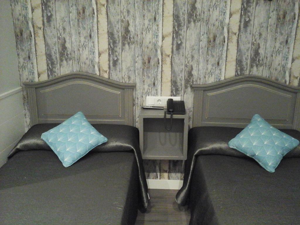 Hostal Don Alfonso Madrid Eksteriør billede